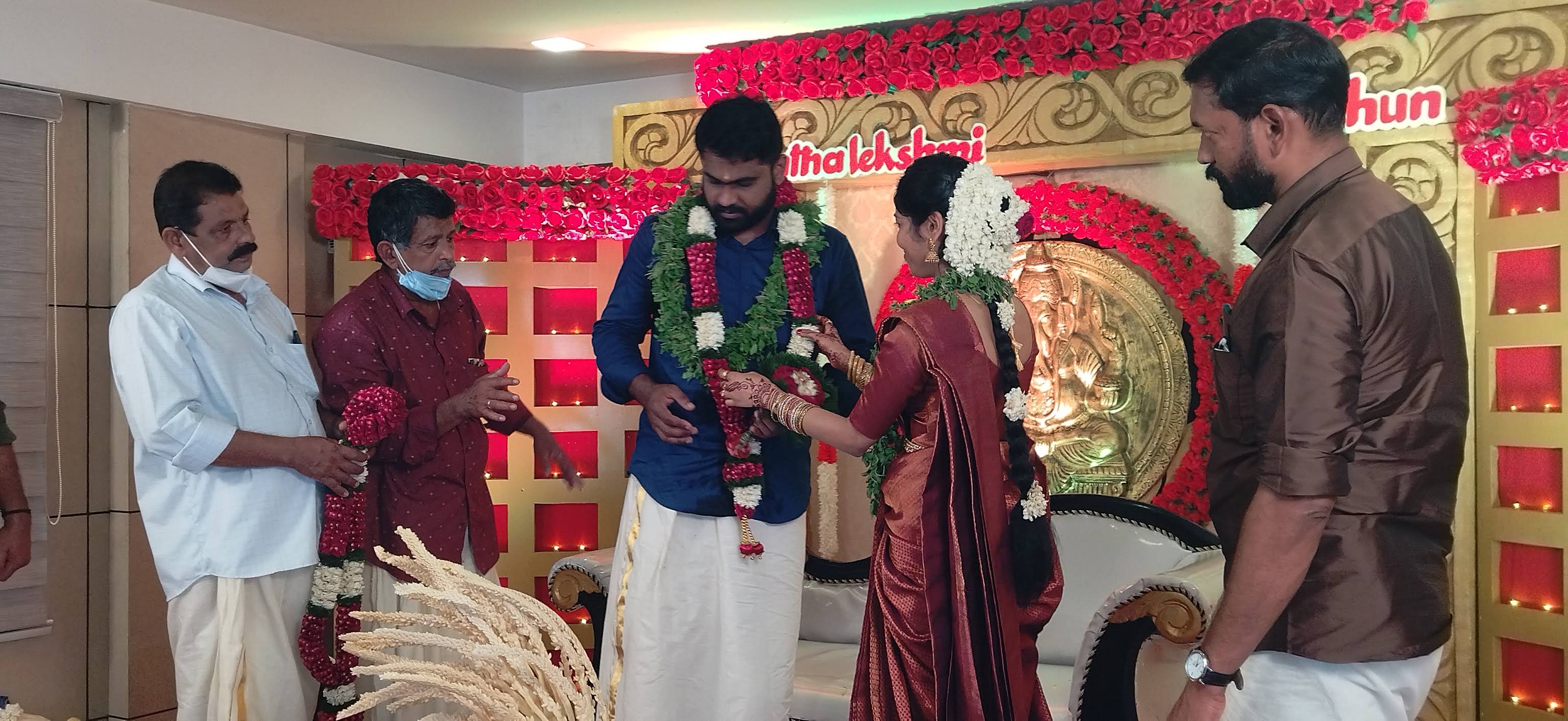 GuruvayurBooking wedding planning experts arranging a Kerala temple wedding